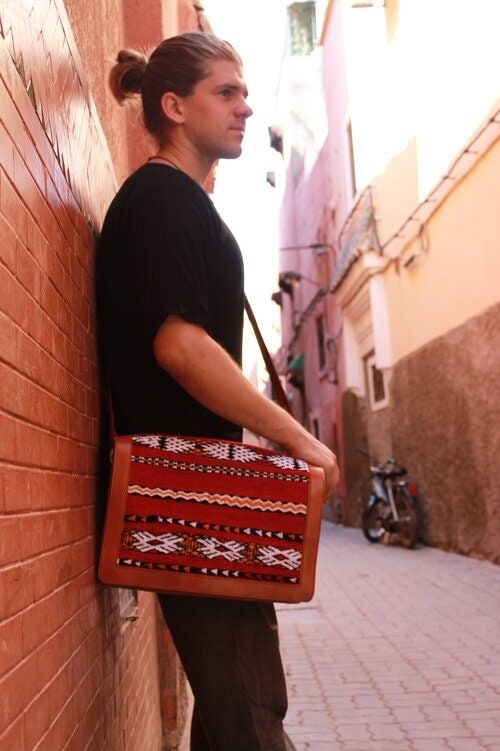 Drift Leather & Carpet Messenger Bag