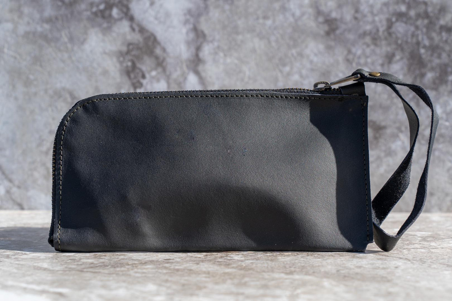 Bluff Zippered Wristlet